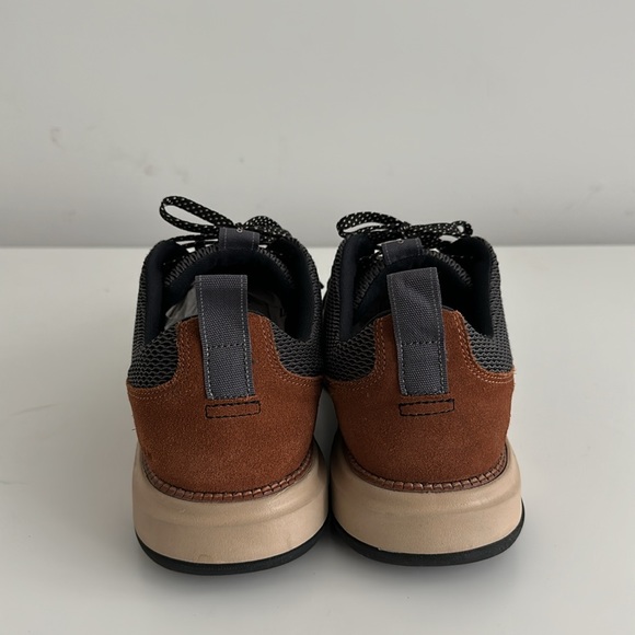 Men’s Cole Haan black and brown fabric shoes - Picture 4 of 6